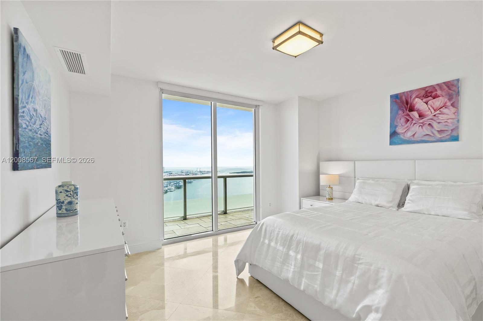 50 Biscayne Blvd #5402, Miami FL 33132