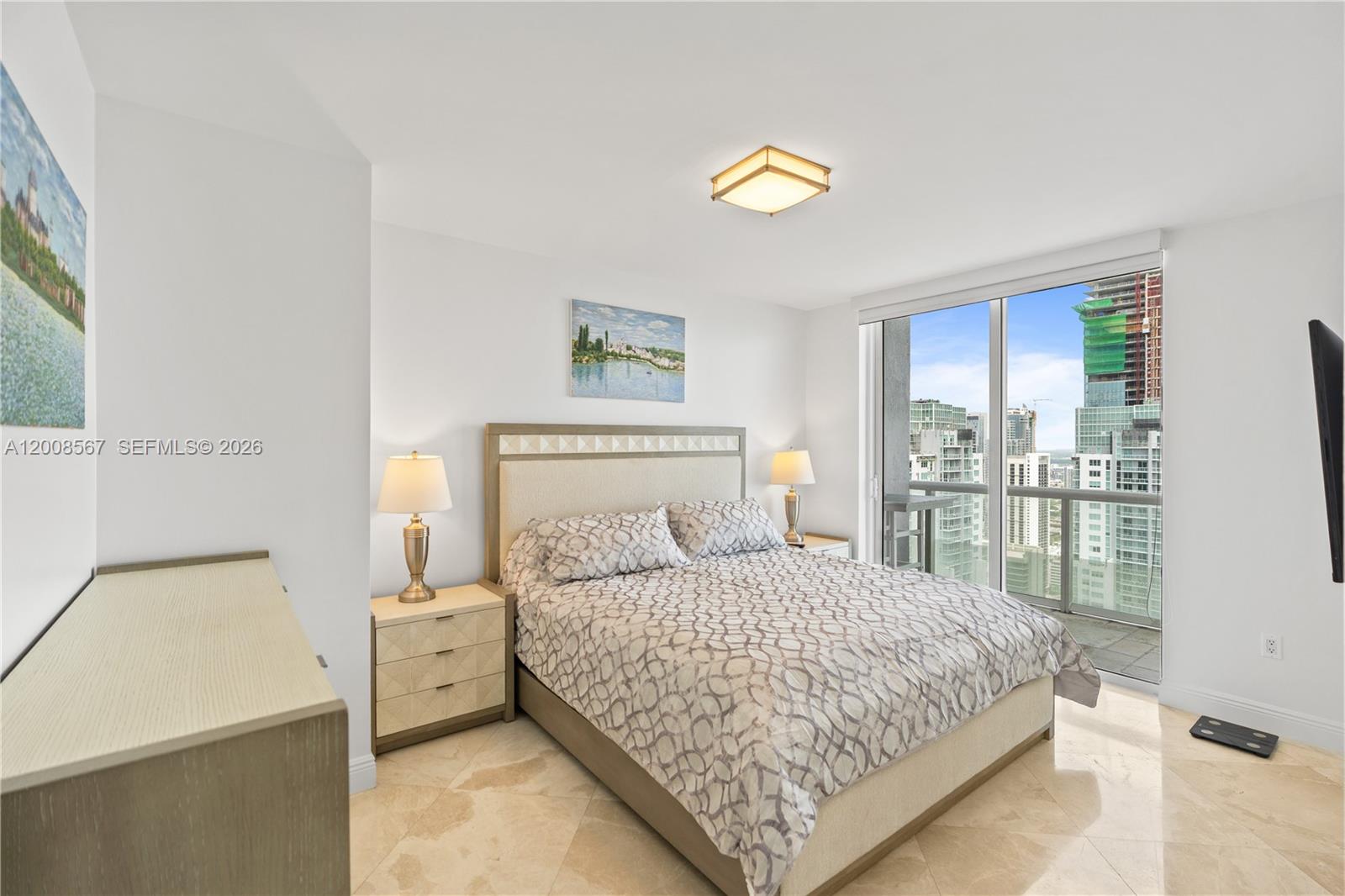 50 Biscayne Blvd #5402, Miami FL 33132