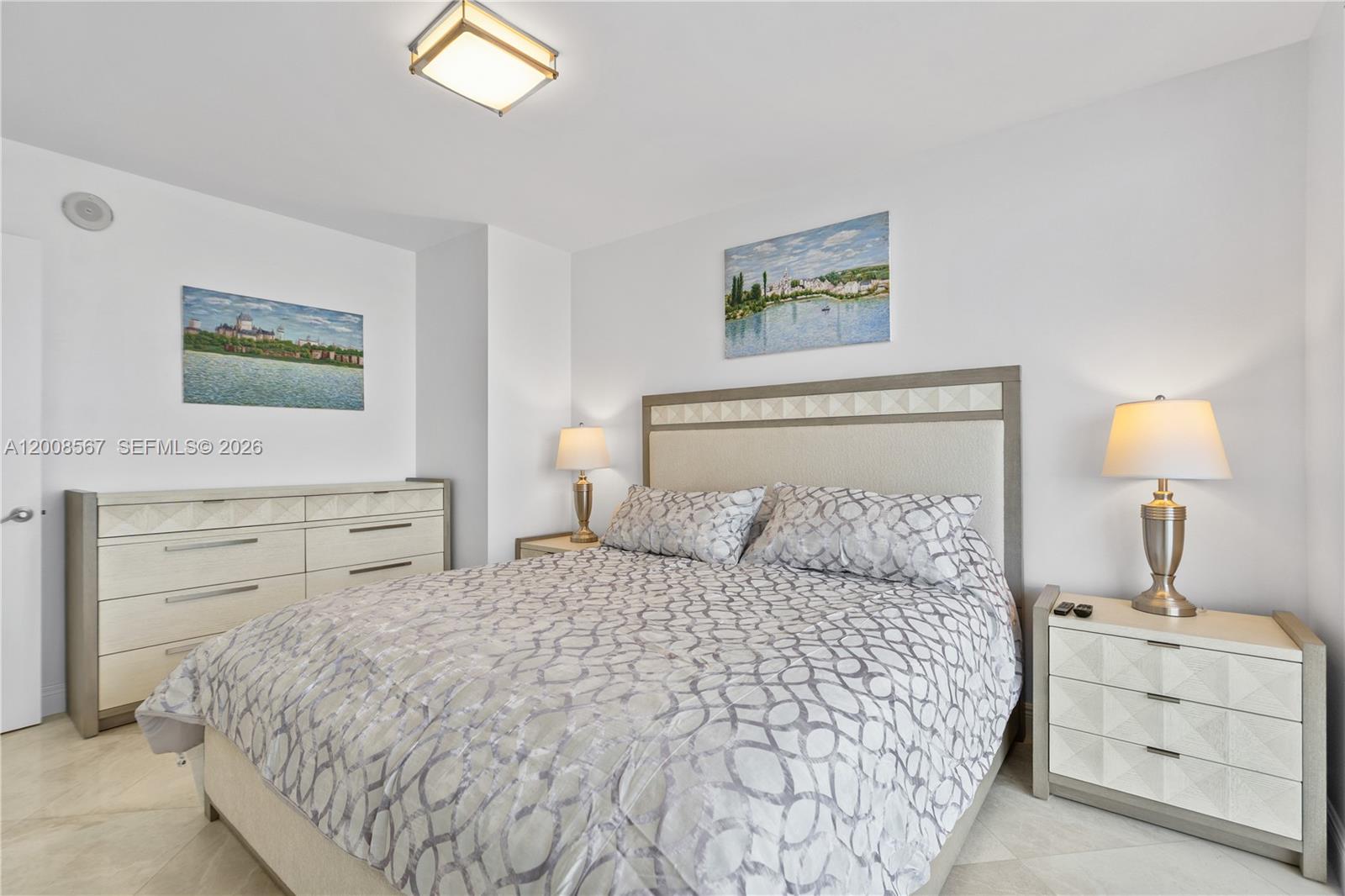 50 Biscayne Blvd #5402, Miami FL 33132