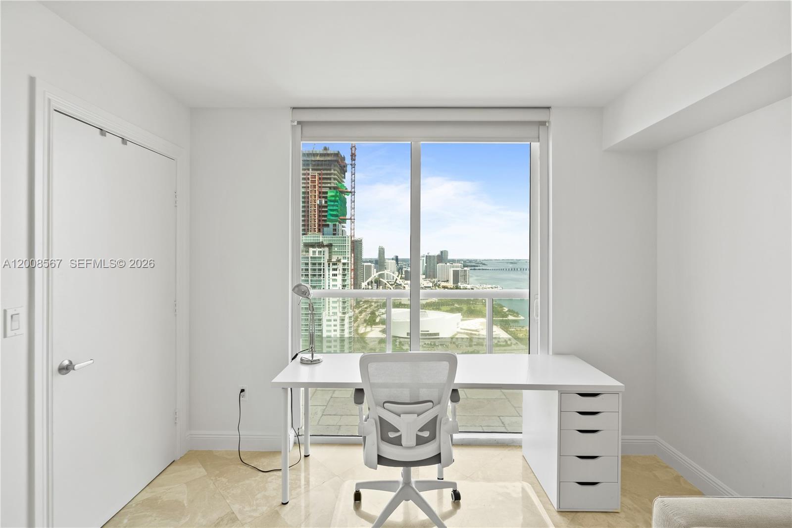 50 Biscayne Blvd #5402, Miami FL 33132