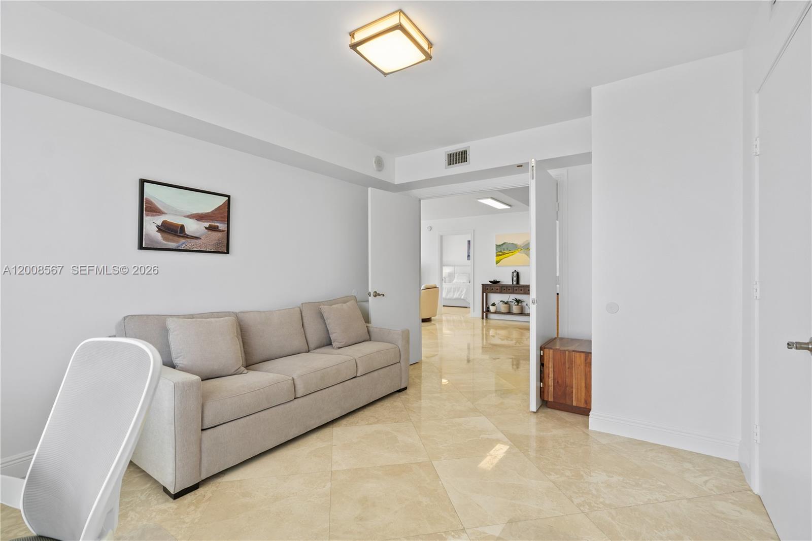 50 Biscayne Blvd #5402, Miami FL 33132