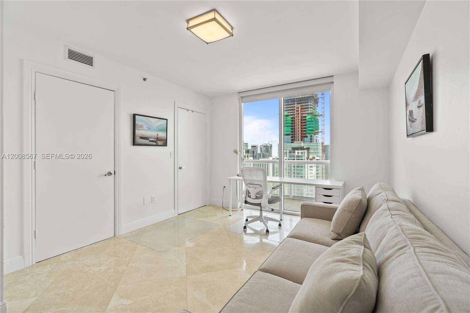 50 Biscayne Blvd #5402, Miami FL 33132