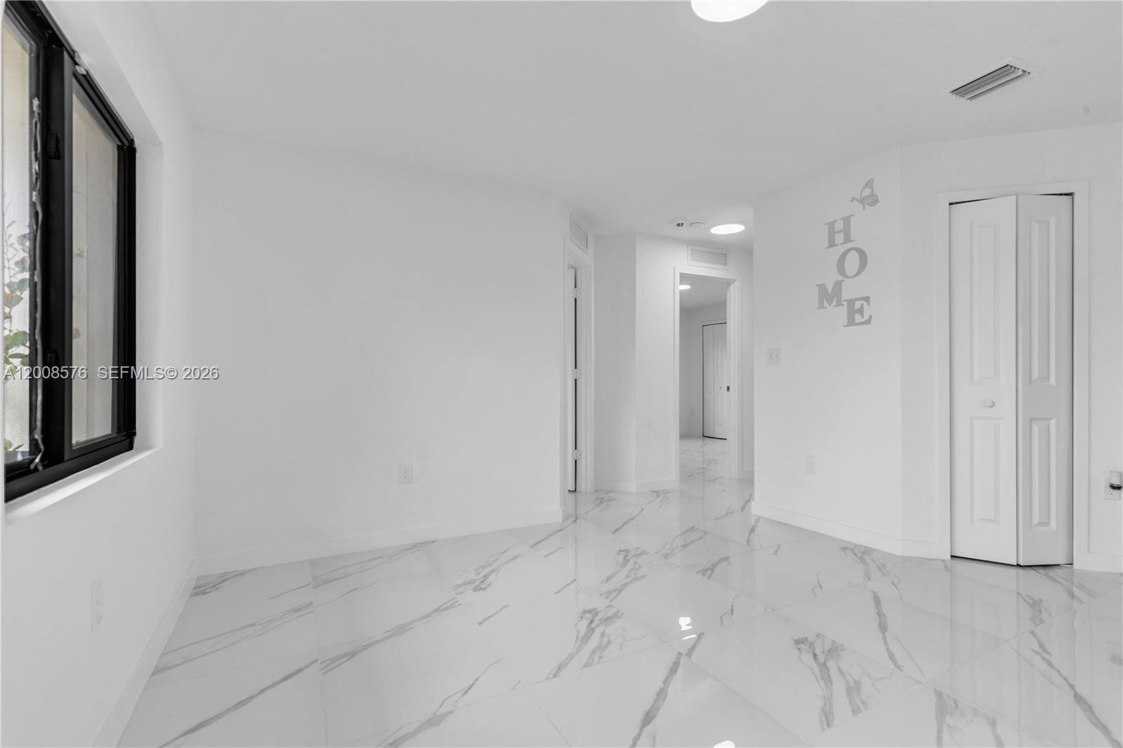 152 NW 18 St, Homestead FL 33030