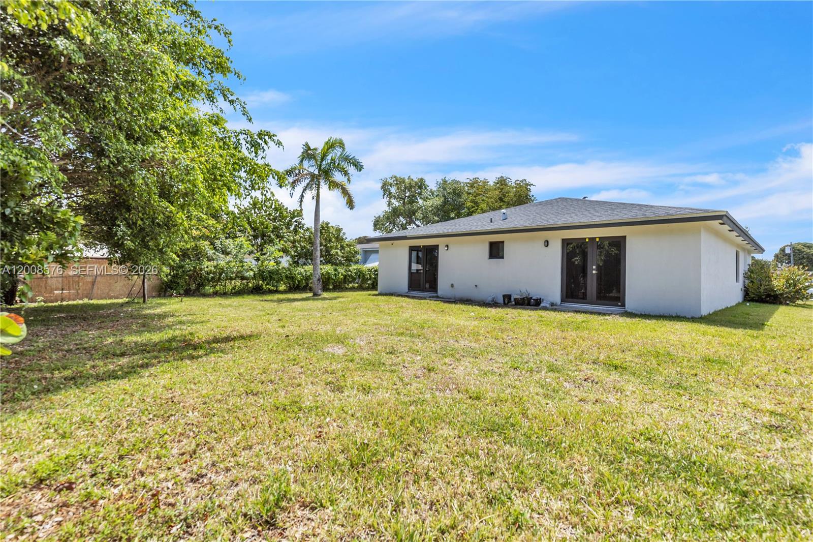 152 NW 18 St, Homestead FL 33030