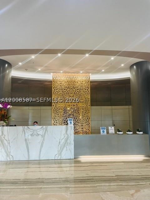 10275 Collins Ave #327, Bal Harbour FL 33154