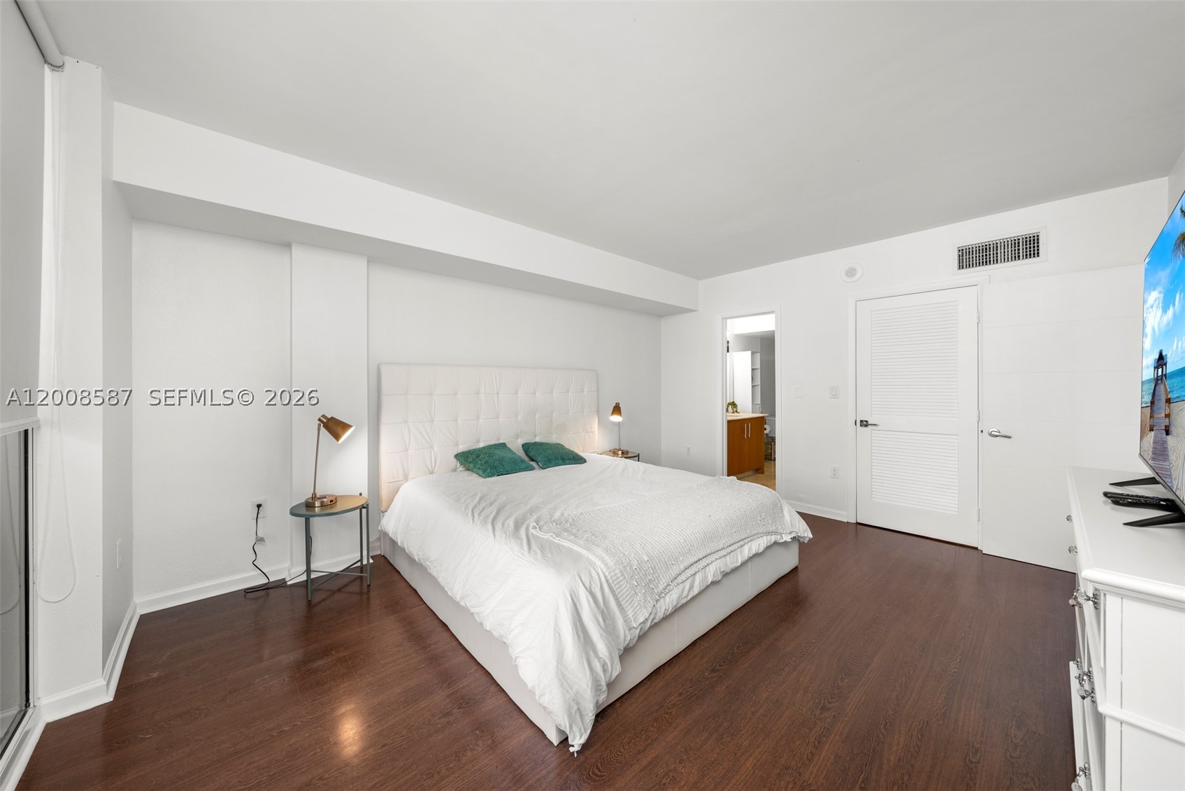 10275 Collins Ave #327, Bal Harbour FL 33154