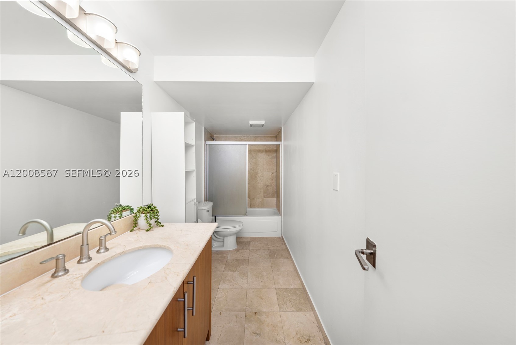 10275 Collins Ave #327, Bal Harbour FL 33154