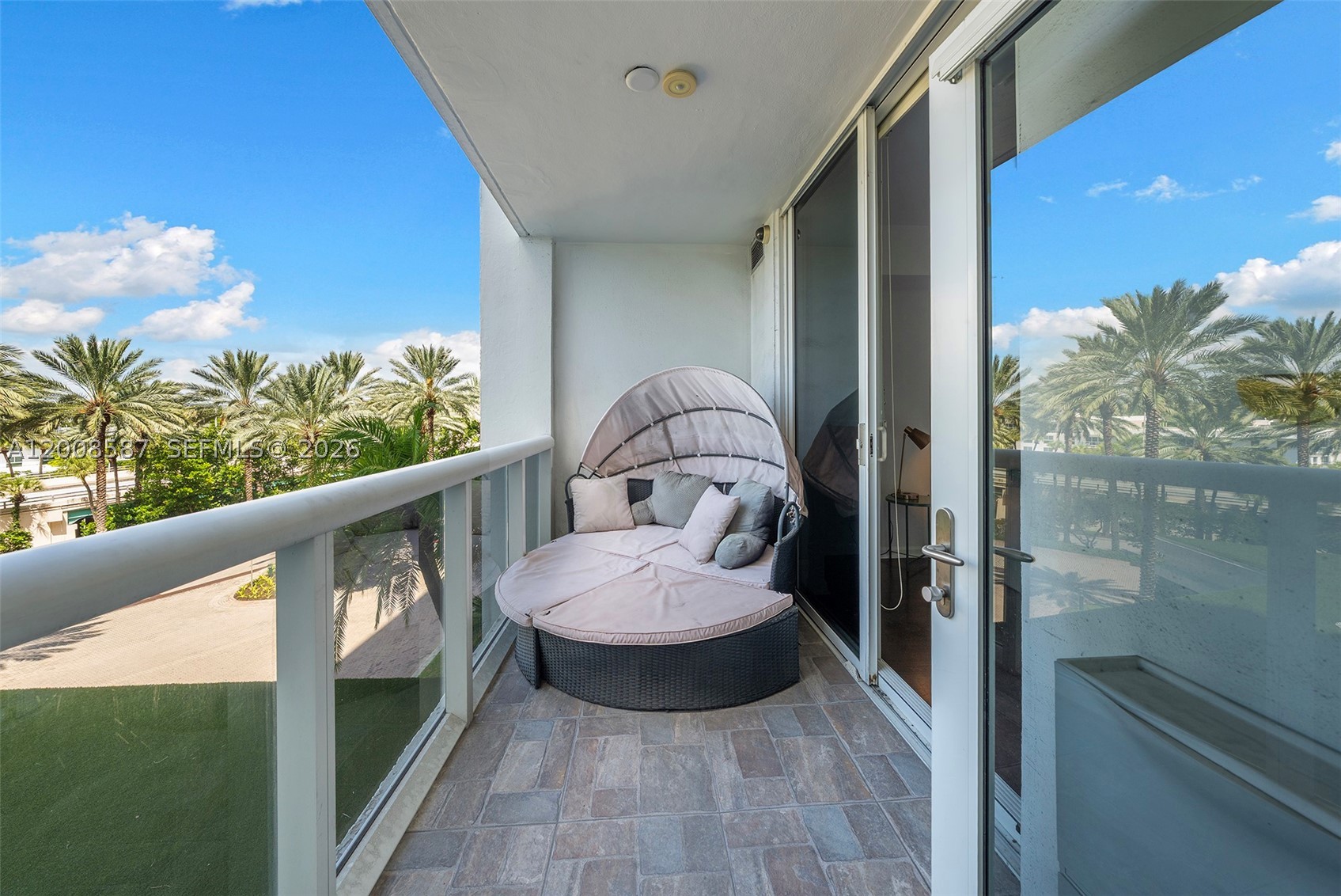 10275 Collins Ave #327, Bal Harbour FL 33154