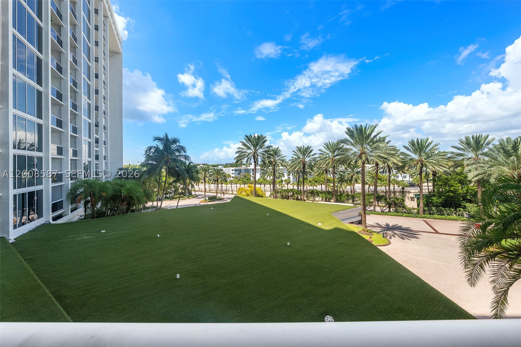 10275 Collins Ave #327, Bal Harbour FL 33154