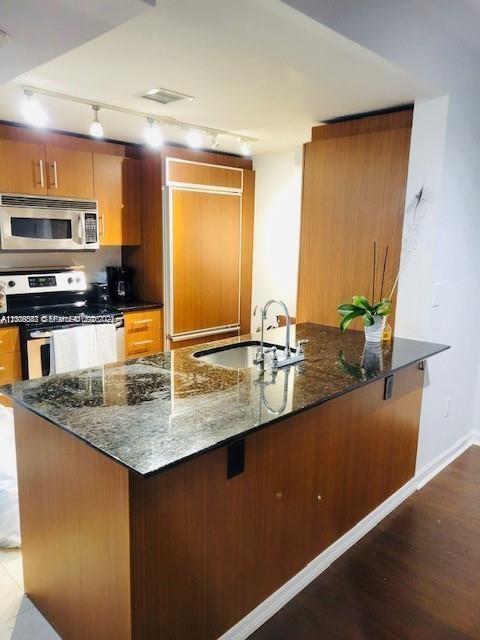 10275 Collins Ave #327, Bal Harbour FL 33154
