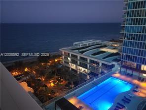 6801 Collins Ave #1402 Door 1412 L, Miami Beach FL 33141