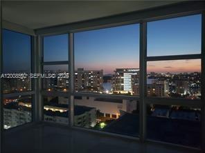 6801 Collins Ave #1402 Door 1412 L, Miami Beach FL 33141