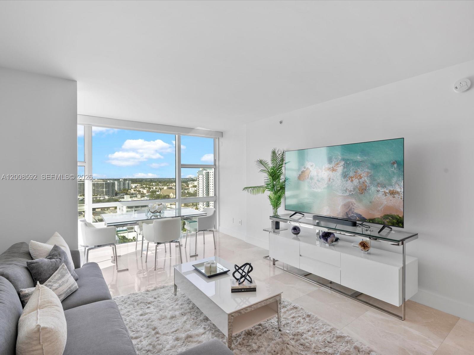 6801 Collins Ave #1402 Door 1412 L, Miami Beach FL 33141