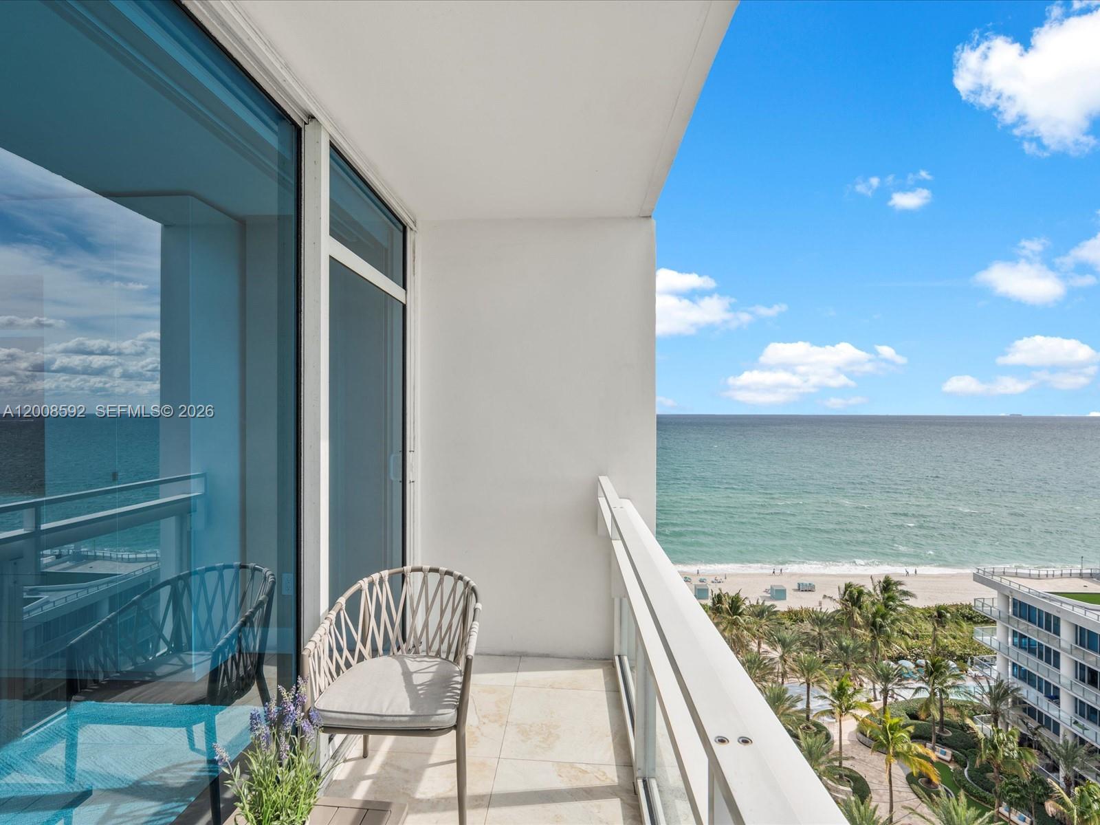 6801 Collins Ave #1402 Door 1412 L, Miami Beach FL 33141