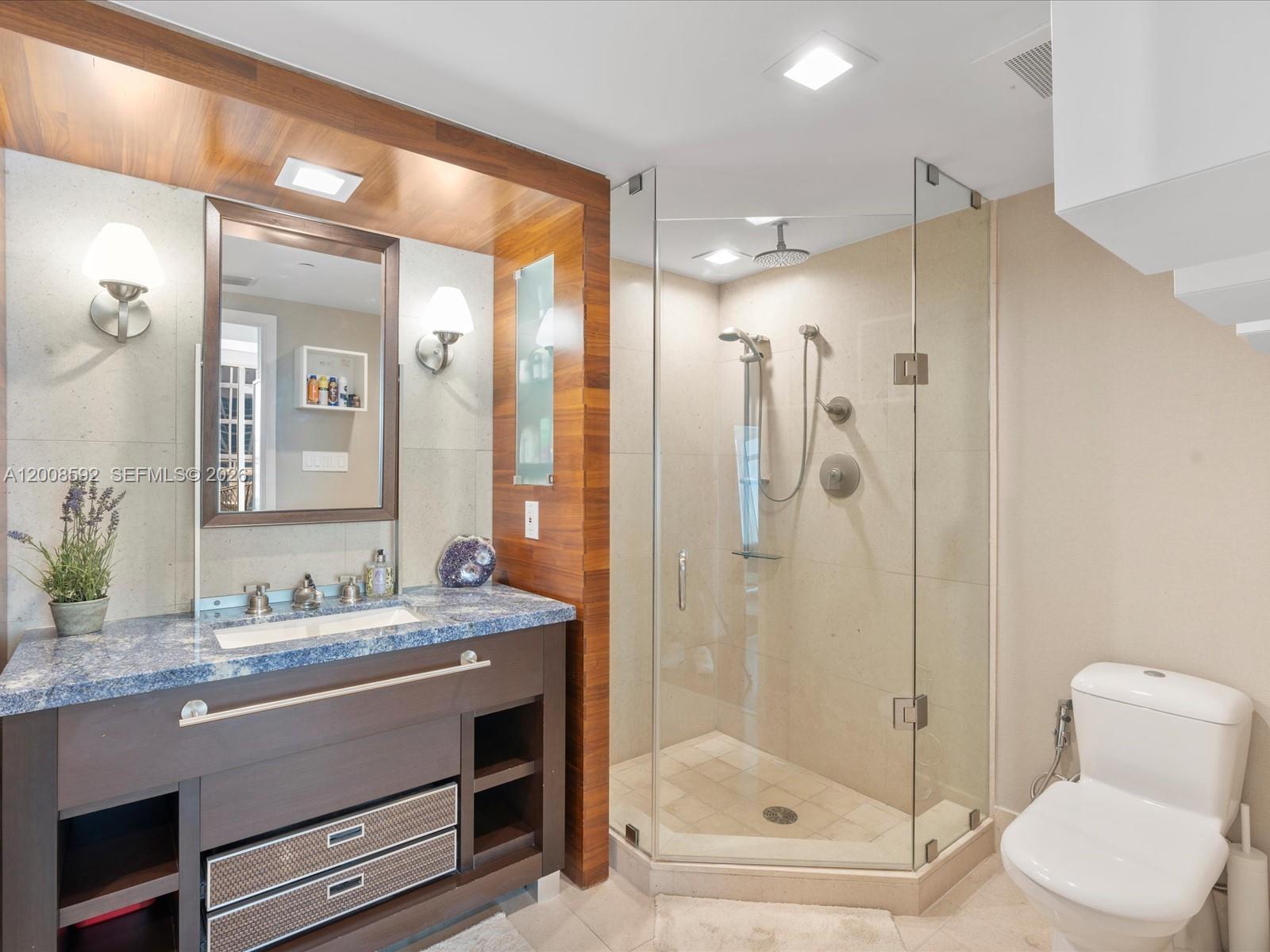 6801 Collins Ave #1402 Door 1412 L, Miami Beach FL 33141