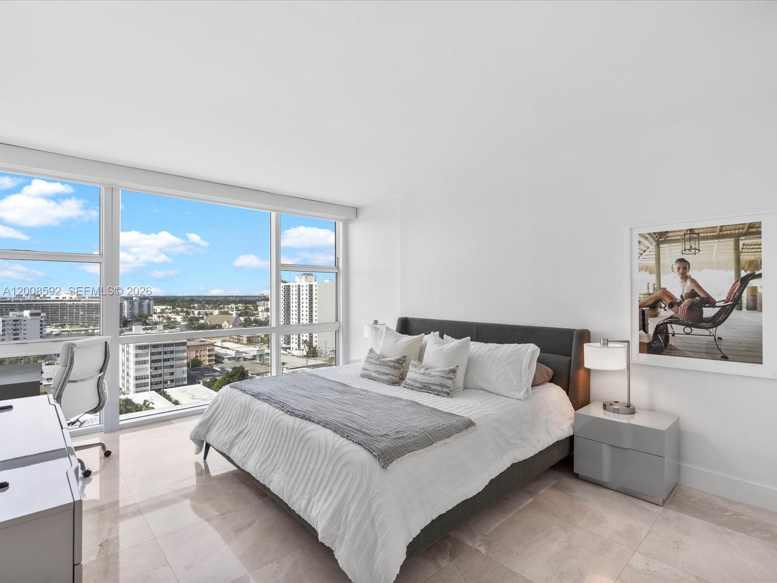 6801 Collins Ave #1402 Door 1412 L, Miami Beach FL 33141