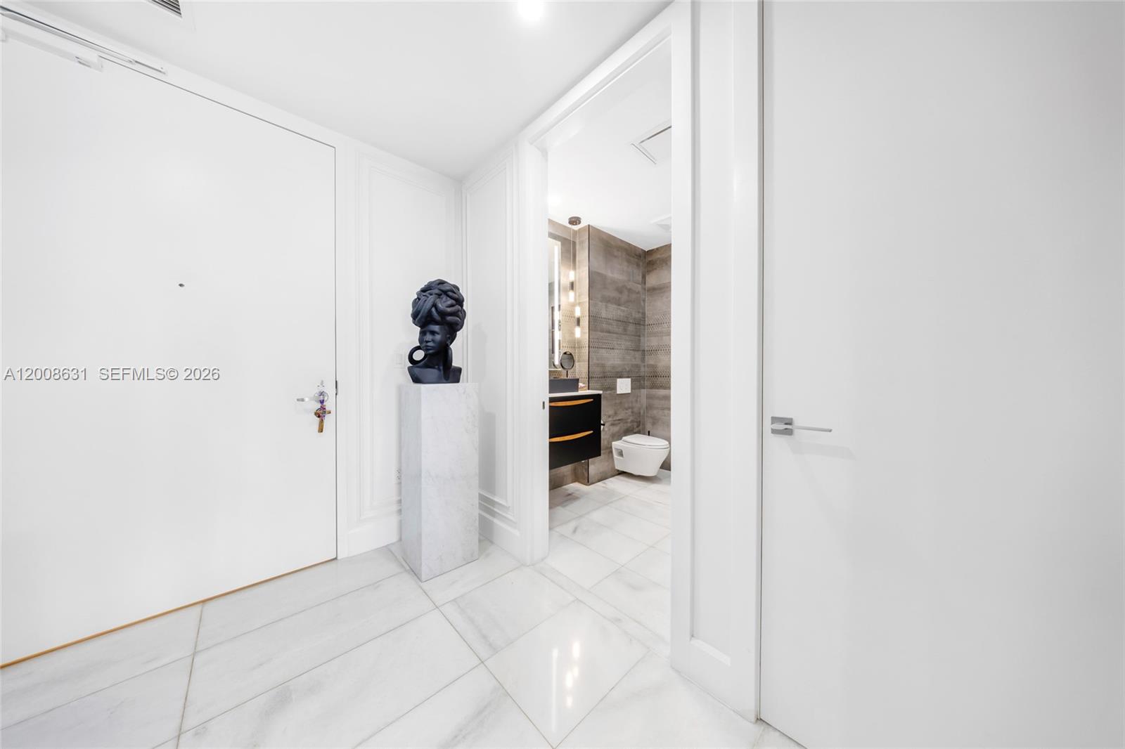 700 NE 26th Ter #2202, Miami FL 33137