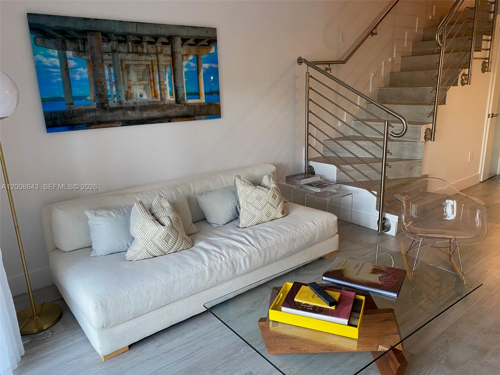 881 Ocean Dr #TH12, Key Biscayne FL 33149