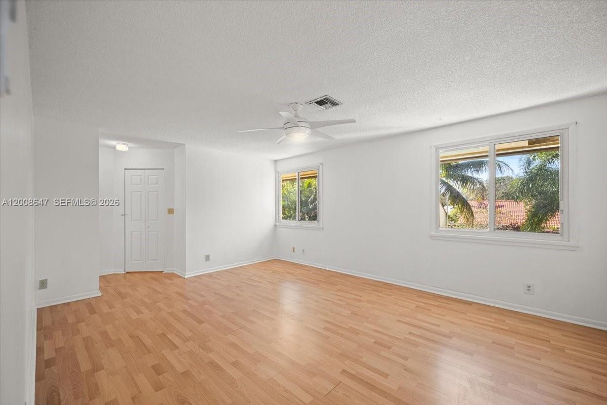 2560 Bass Way #2560, Cooper City FL 33026