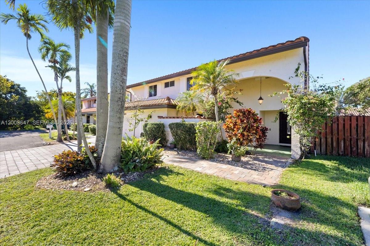 2560 Bass Way #2560, Cooper City FL 33026