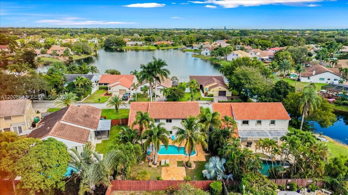2560 Bass Way #2560, Cooper City FL 33026