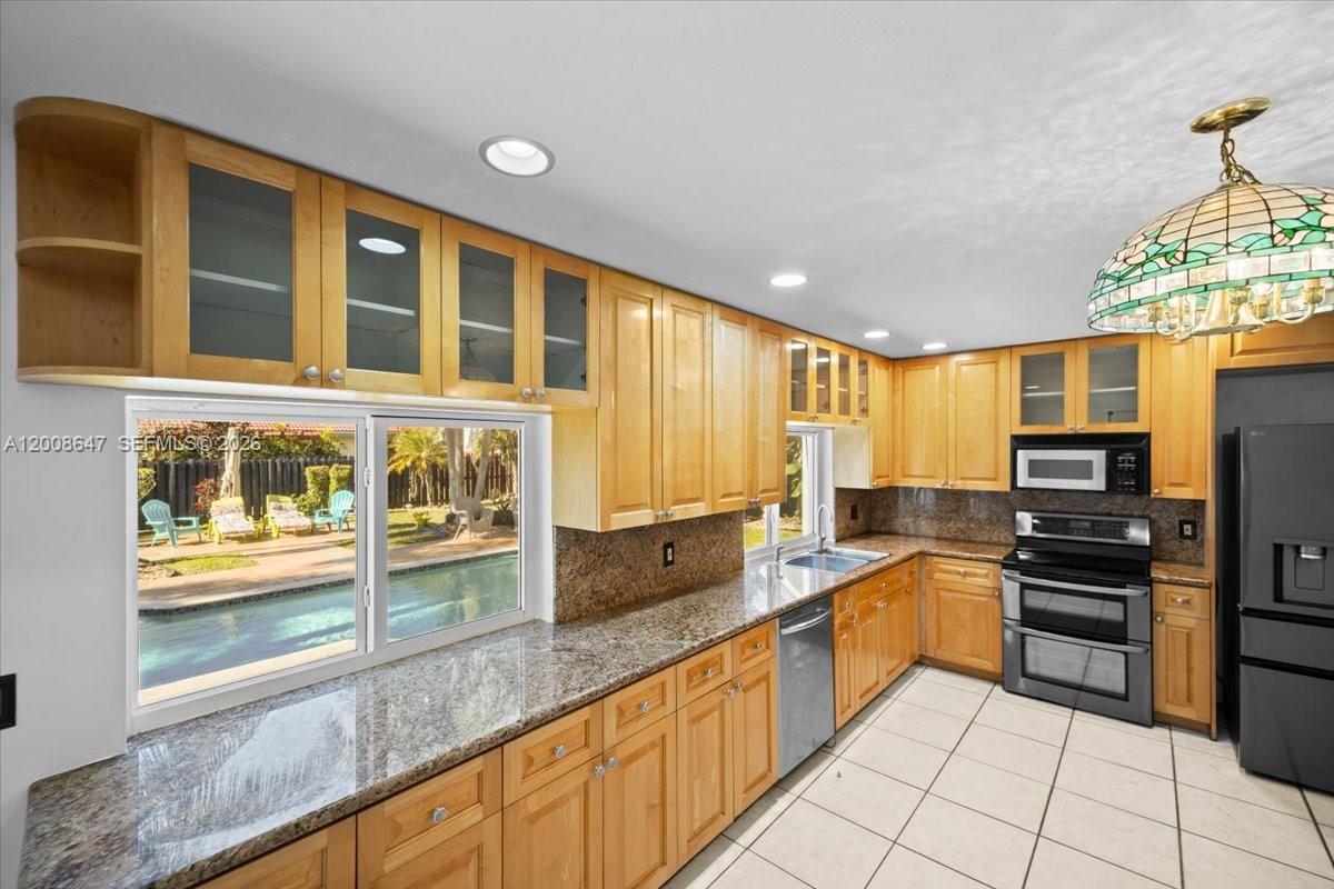 2560 Bass Way #2560, Cooper City FL 33026