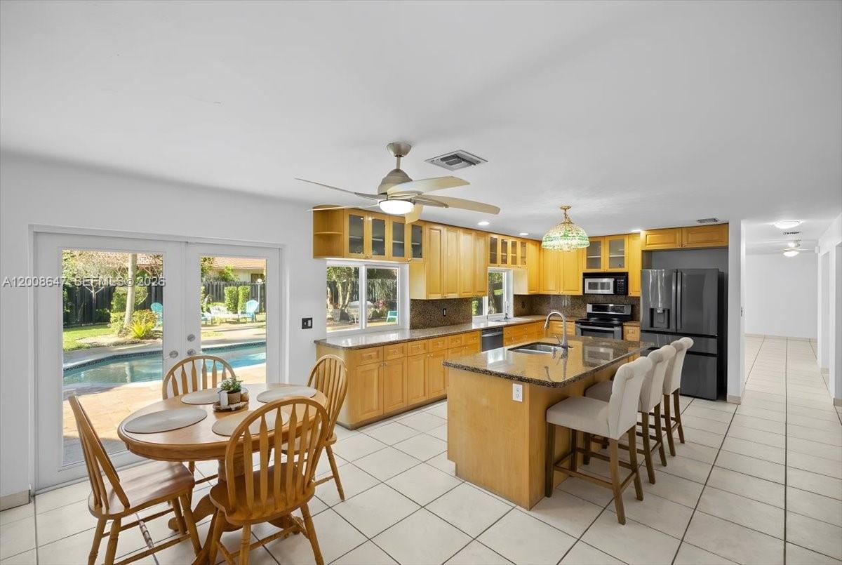 2560 Bass Way #2560, Cooper City FL 33026