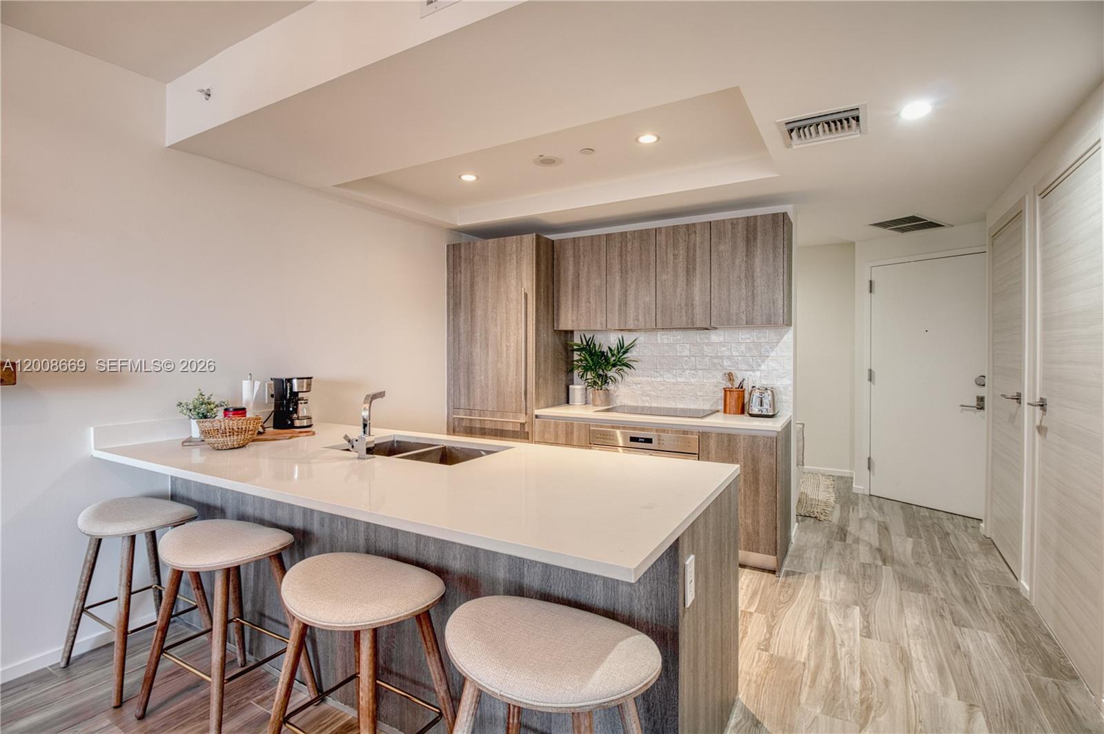801 S Miami Ave #3808, Miami FL 33130