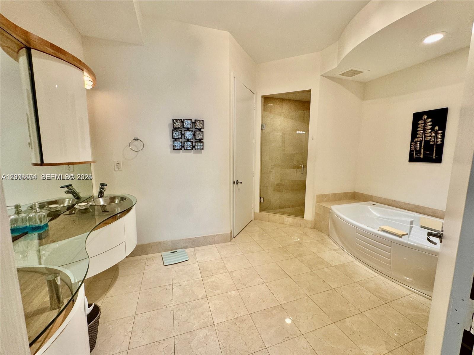 18101 Collins Ave #4302, Sunny Isles Beach FL 33160