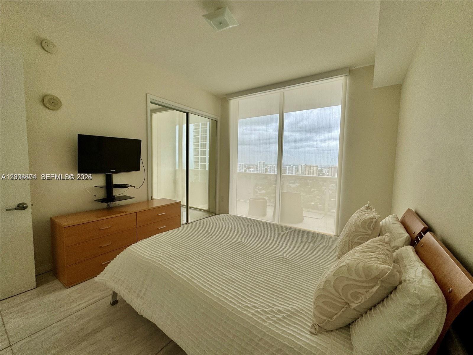 18101 Collins Ave #4302, Sunny Isles Beach FL 33160