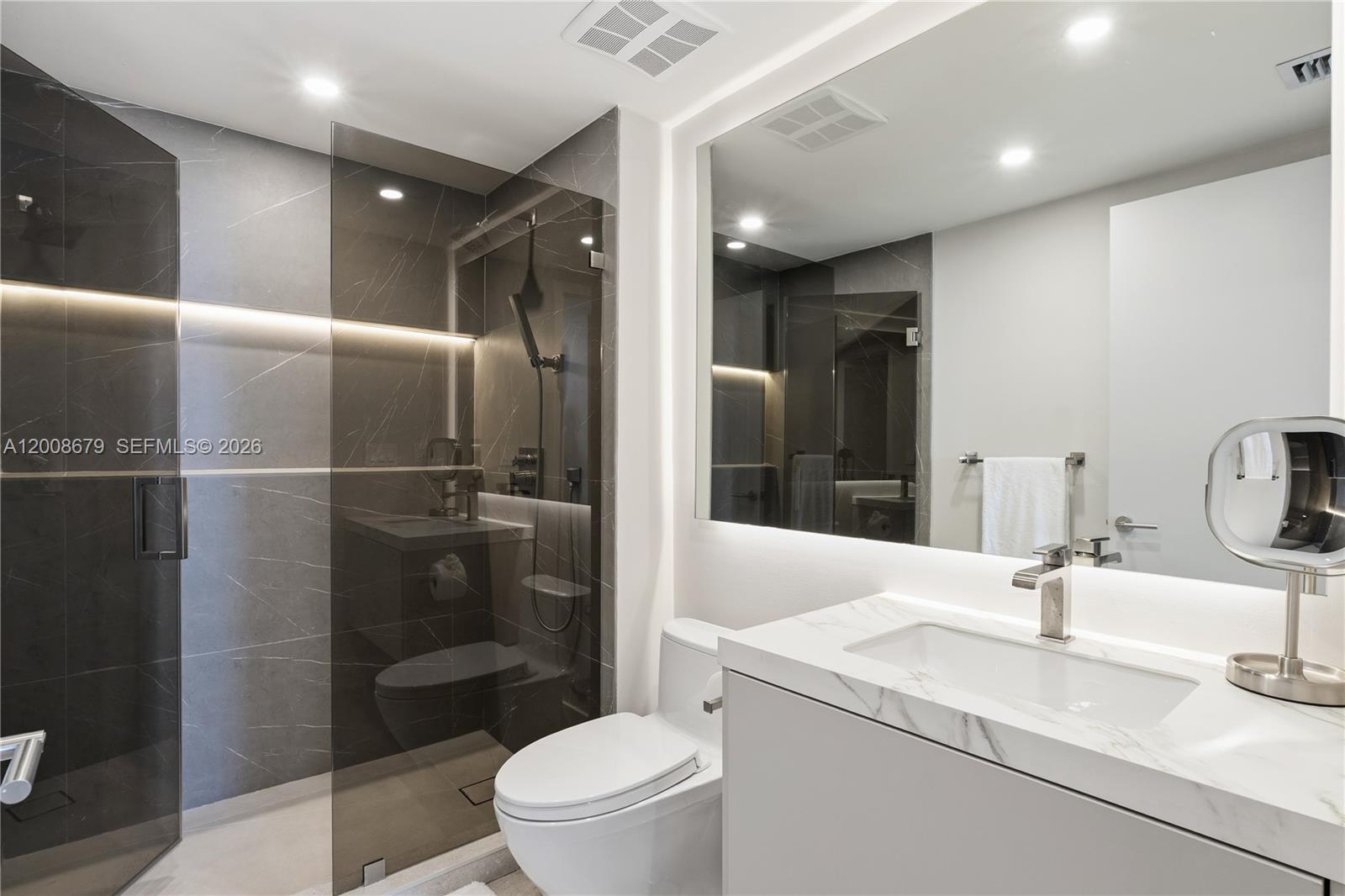 17875 Collins Ave #3906, Sunny Isles Beach FL 33160