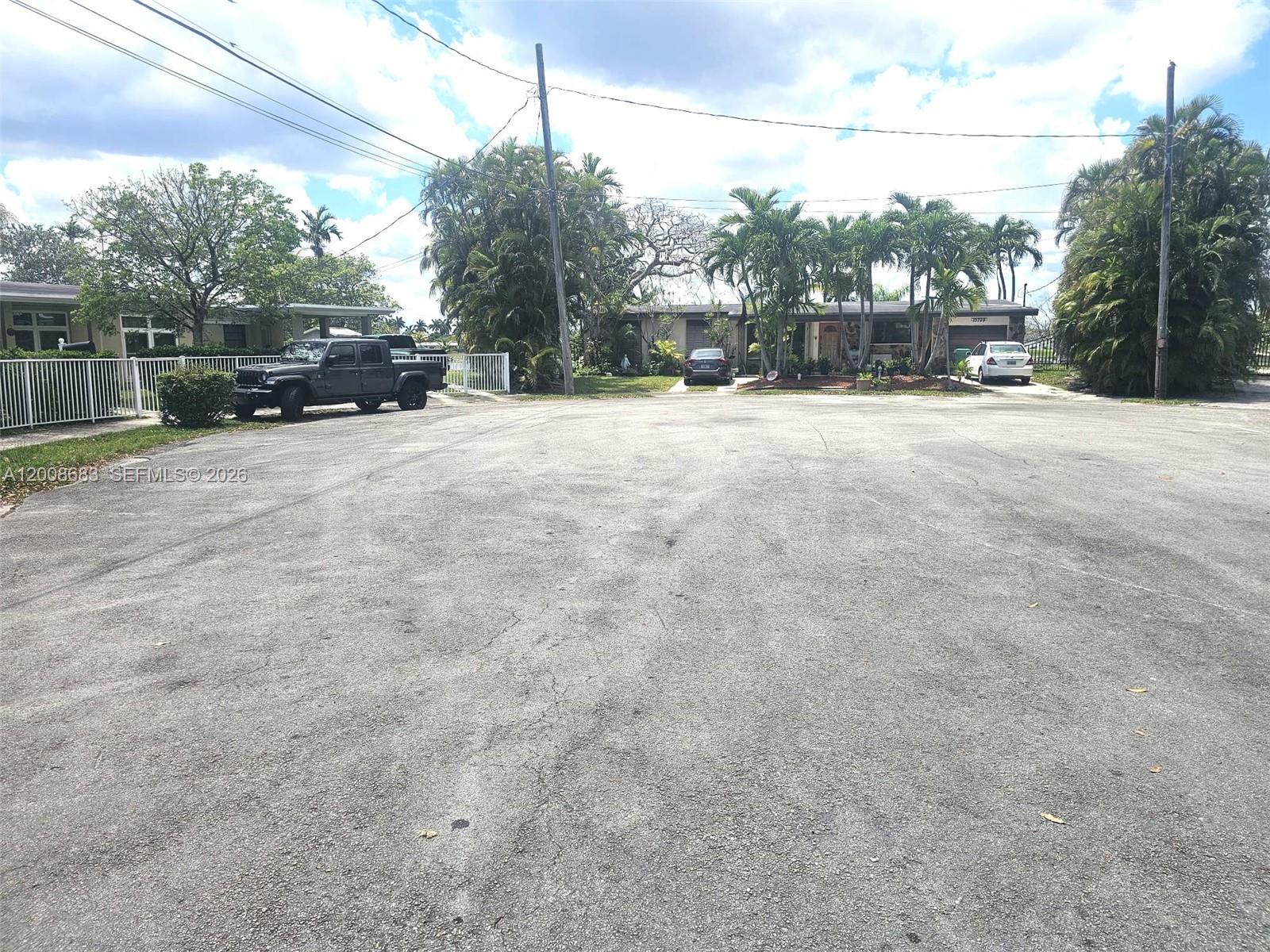 10790 SW 46th St #10790, Miami FL 33165