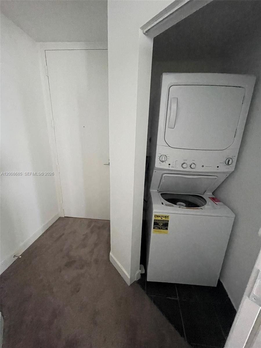 79 SW 12th St #1601-S, Miami FL 33130