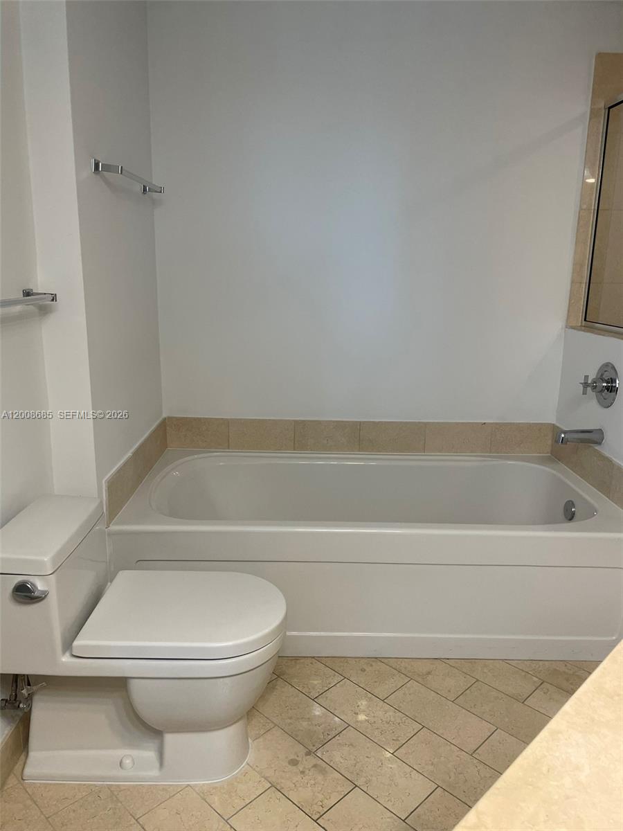 79 SW 12th St #1601-S, Miami FL 33130