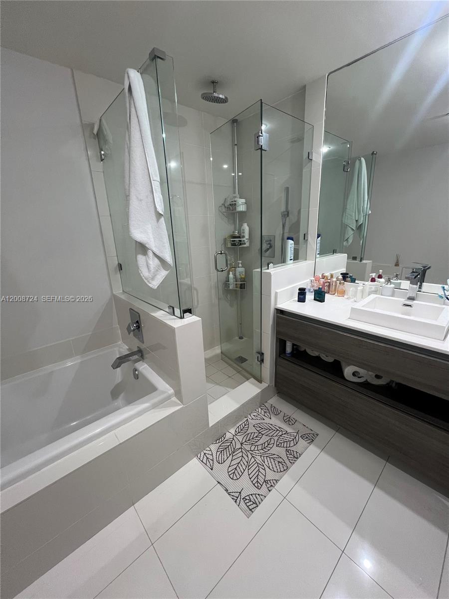 1100 S Miami Ave #2011, Miami FL 33130