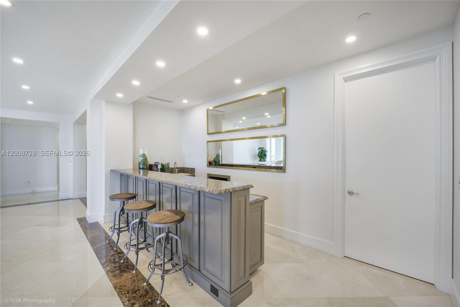 3400 SW 27th Ave #2202, Miami FL 33133