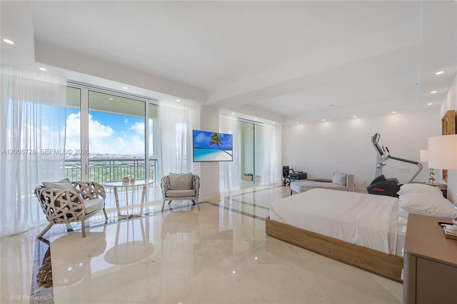 3400 SW 27th Ave #2202, Miami FL 33133