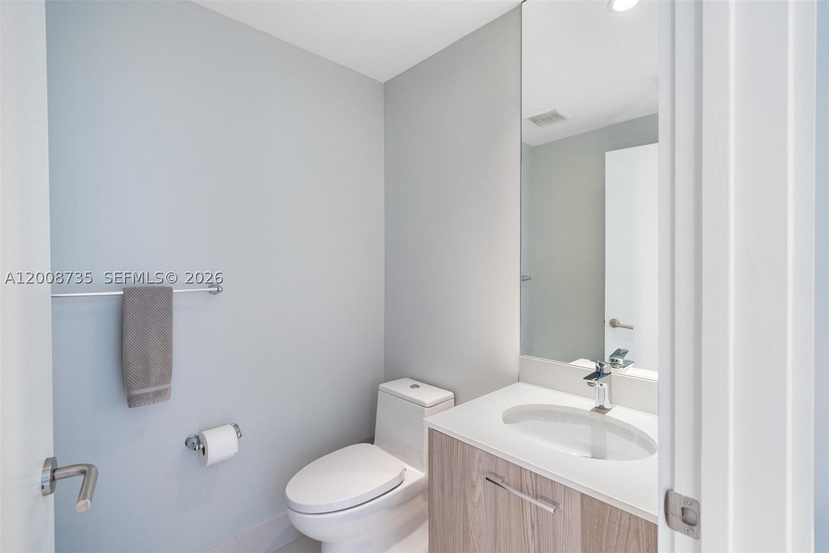501 NE 31st St #2703, Miami FL 33137