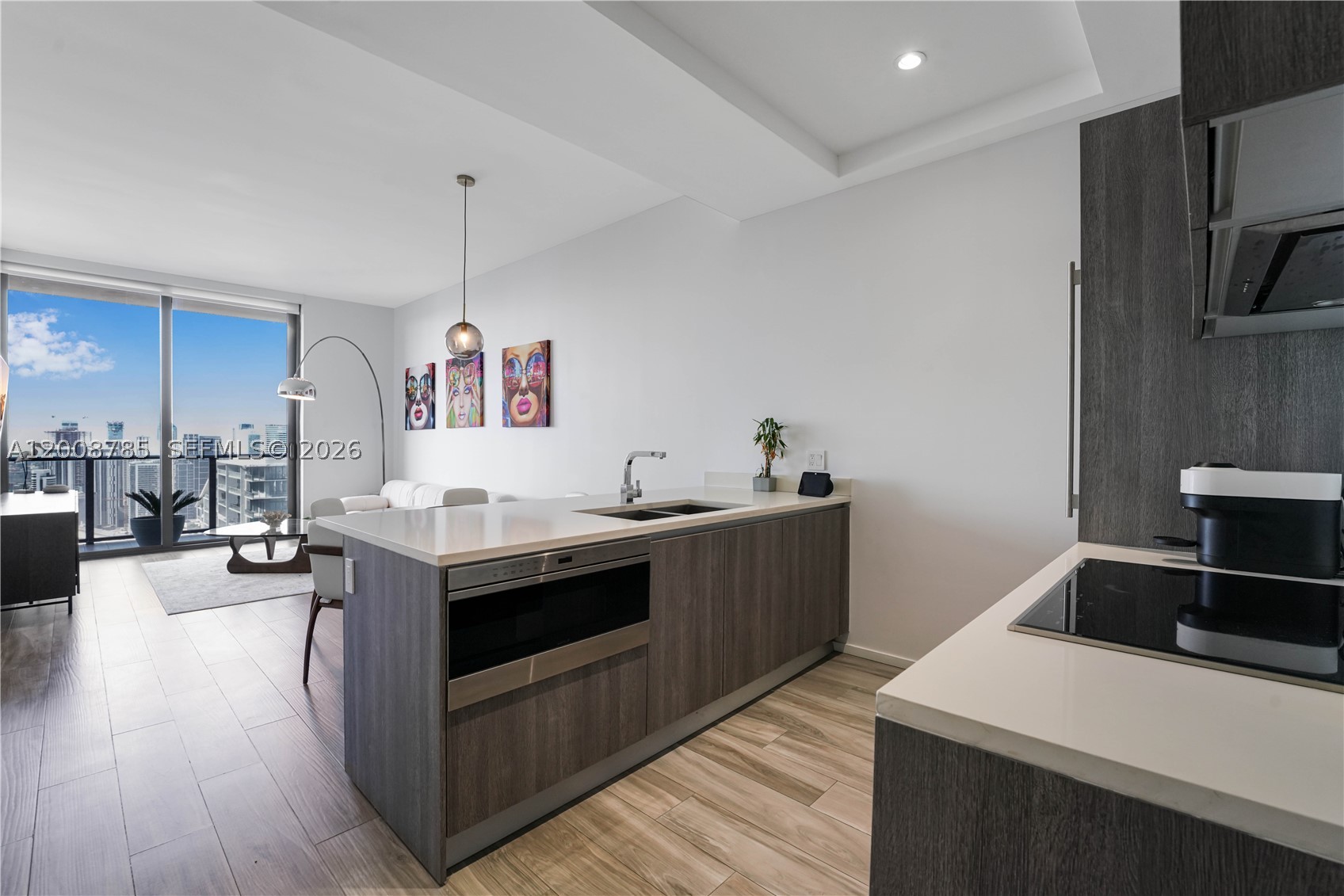 801 S Miami Ave #5206, Miami FL 33130