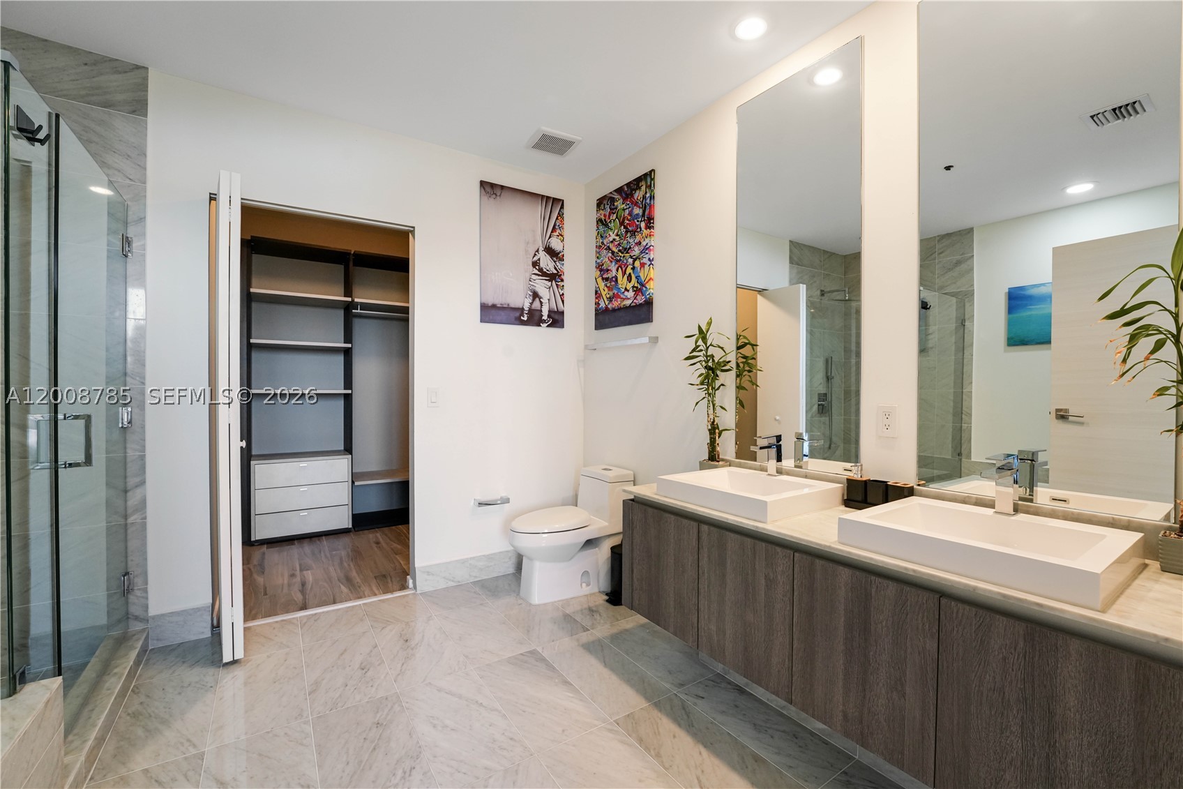 801 S Miami Ave #5206, Miami FL 33130