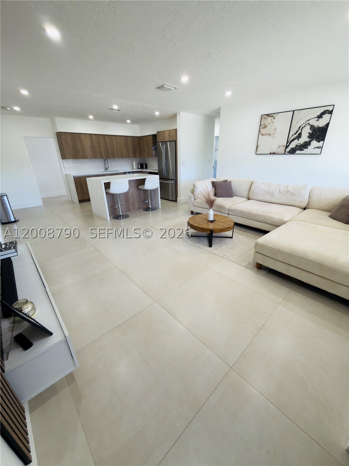 1524 NE 14th Ter, Fort Lauderdale FL 33304