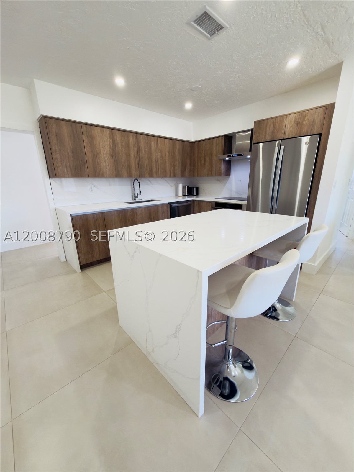 1524 NE 14th Ter, Fort Lauderdale FL 33304