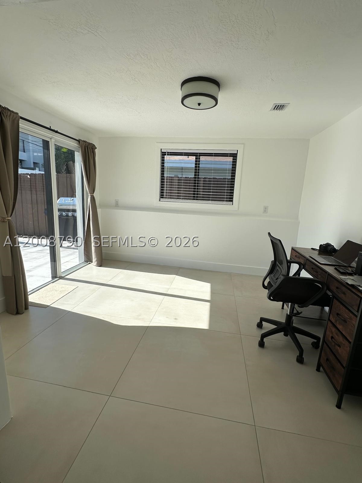 1524 NE 14th Ter, Fort Lauderdale FL 33304