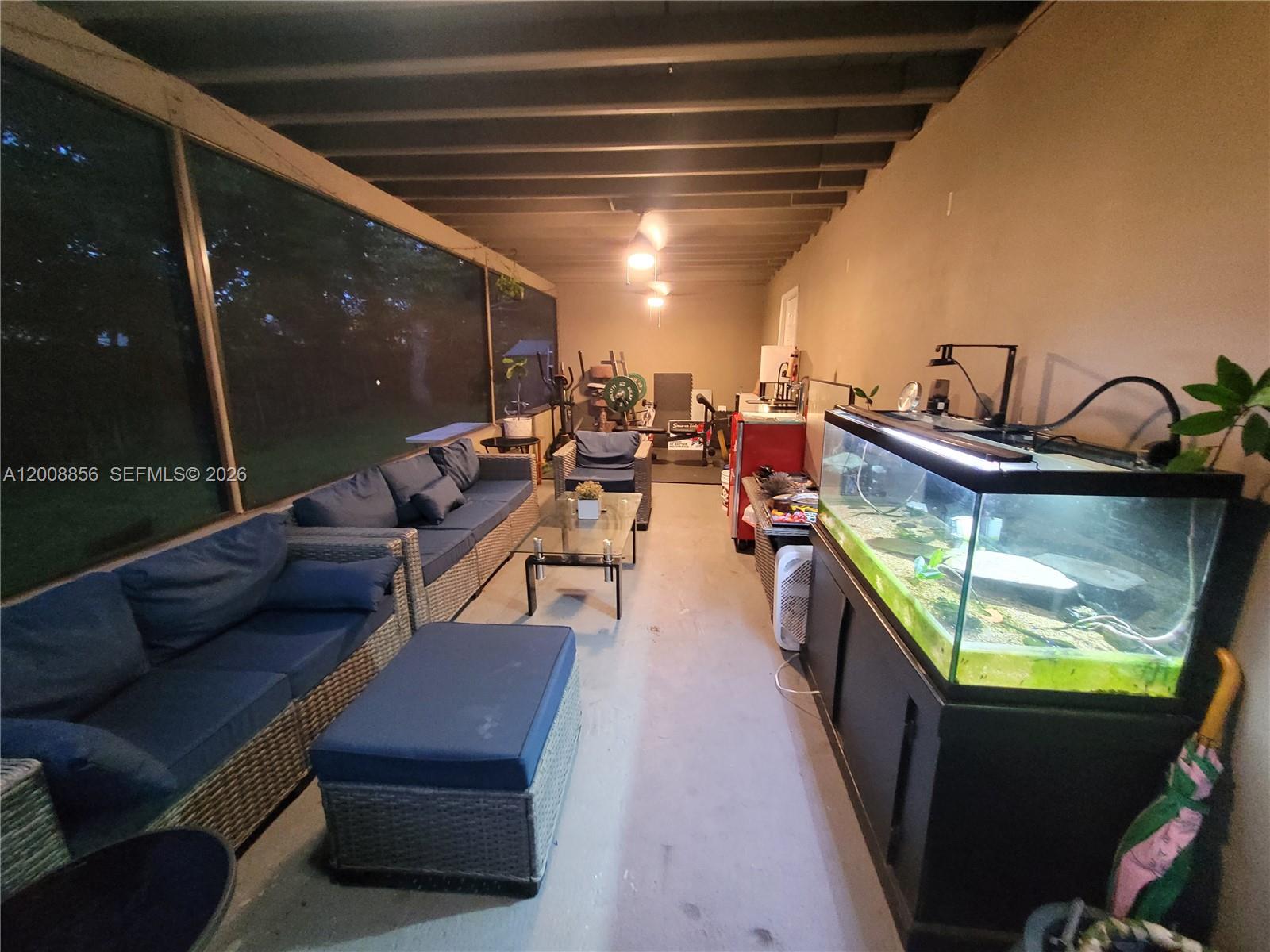 3381 NW 33rd Ct, Lauderdale Lakes FL 33309