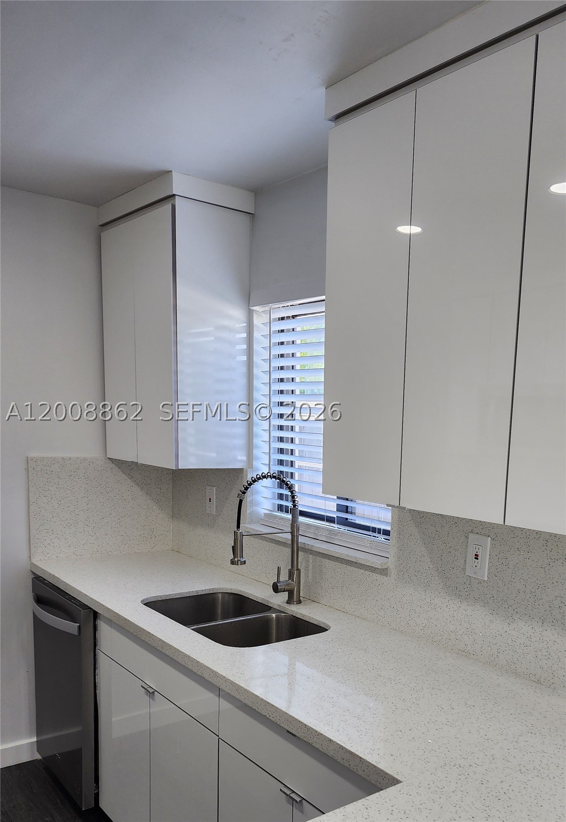 8701 SW 36th St, Miami FL 33165
