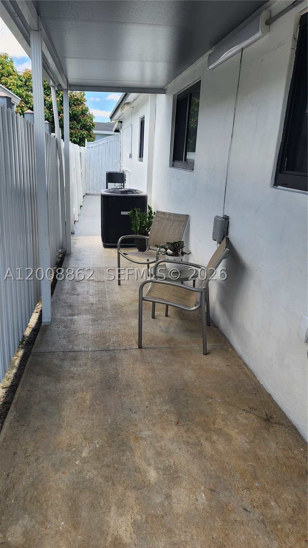 8701 SW 36th St, Miami FL 33165