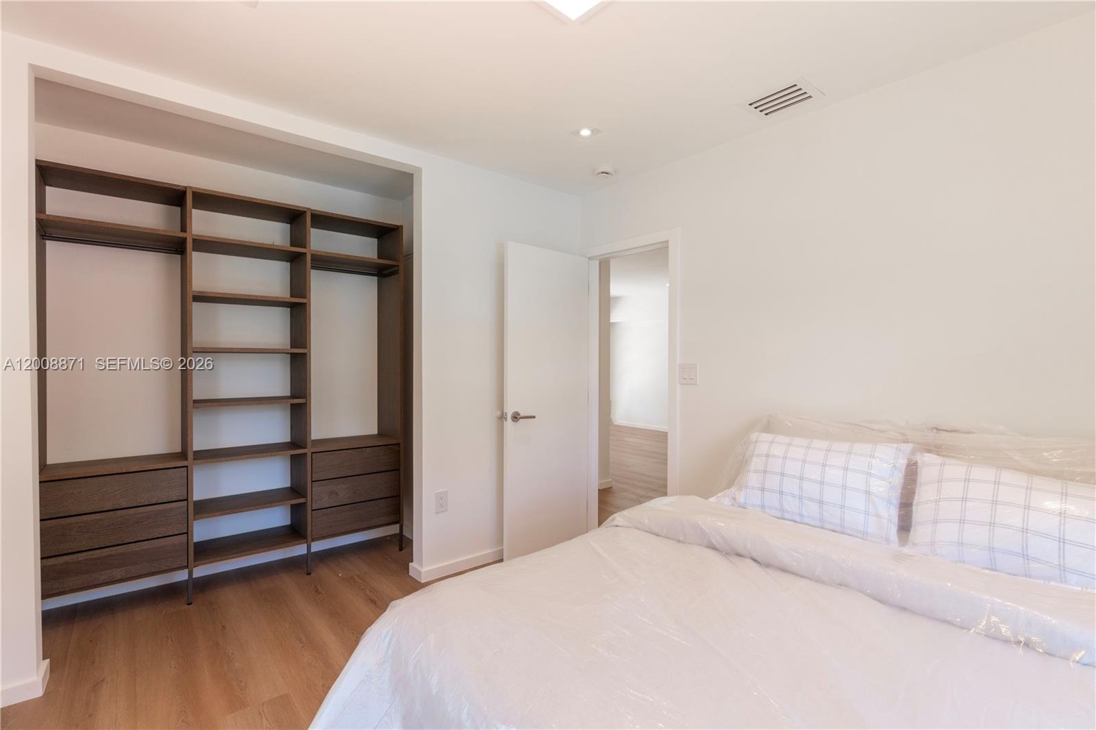 3021 Coconut Grove Dr #3021, Coral Gables FL 33134