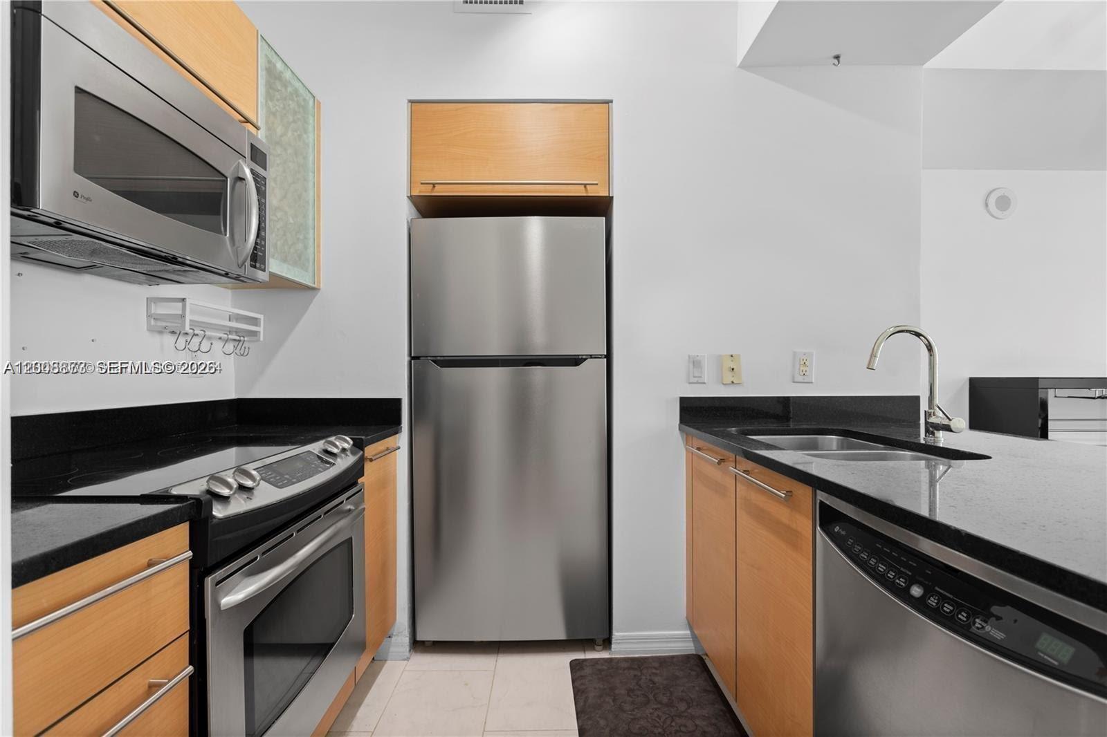 950 Brickell Bay Dr #501, Miami FL 33131