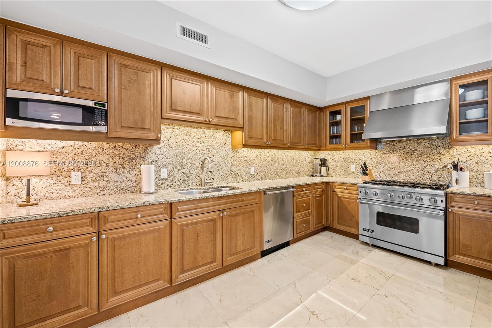 1414 SE 12th St #1B, Fort Lauderdale FL 33316