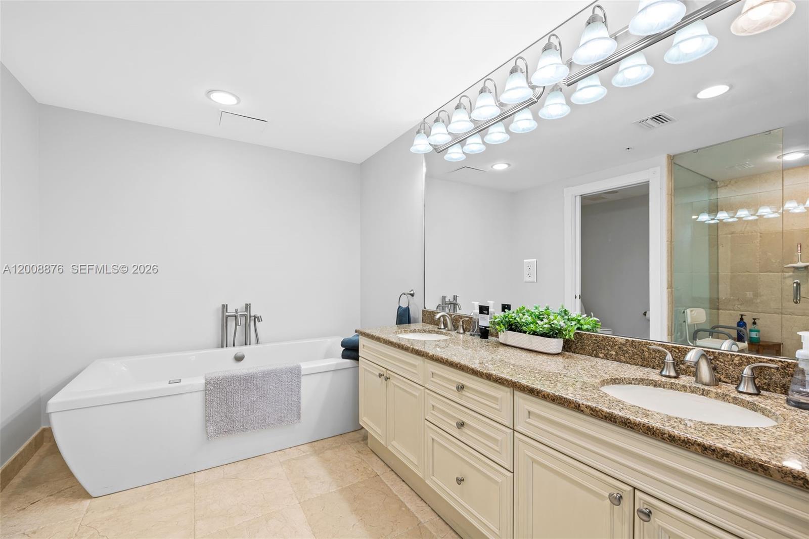 1414 SE 12th St #1B, Fort Lauderdale FL 33316